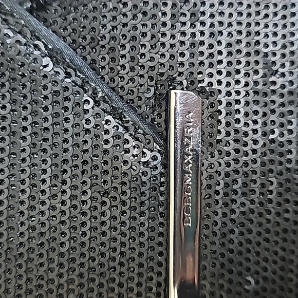 NWOT BCBGMaxazria Harlow Clutch in Black - Picture 4 of 6
